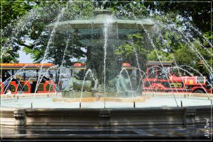 The Four Seasons Fountain was built by the jeweller and sculptor, Louis Dorcière in 1858.